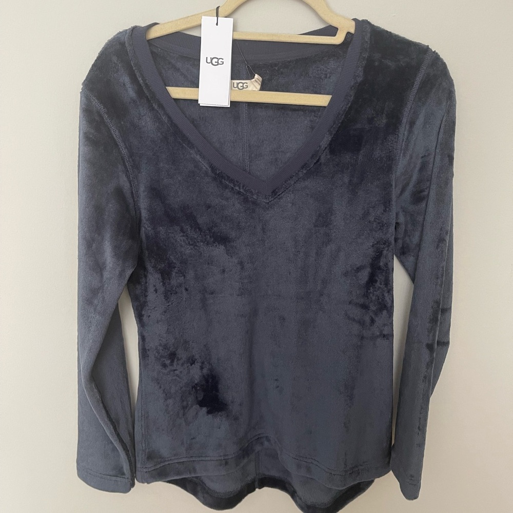 UGG Sweater